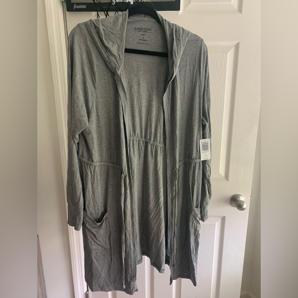 Grey Torrid duster sz 2 brand new with tags.